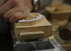 corso di intaglio del legno - Scuola per la Lavorazione del Legno - Engim Thiene