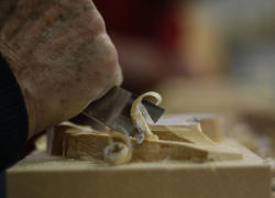 corso di intaglio del legno - Scuola per la Lavorazione del Legno - Engim Thiene