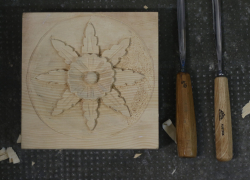 corso di intaglio del legno - Scuola per la Lavorazione del Legno - Engim Thiene