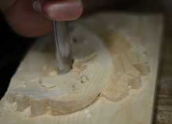 corso di intaglio del legno - Scuola per la Lavorazione del Legno - Engim Thiene