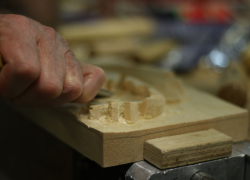 corso di intaglio del legno - Scuola per la Lavorazione del Legno - Engim Thiene